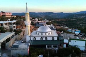 hatayda deprem sonrasi yeniden insa edilen sofular camii acildi UEkXAQFX.jpg